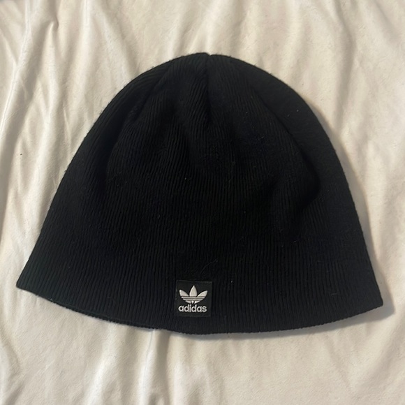 Black Adidas Hat - Picture 1 of 4